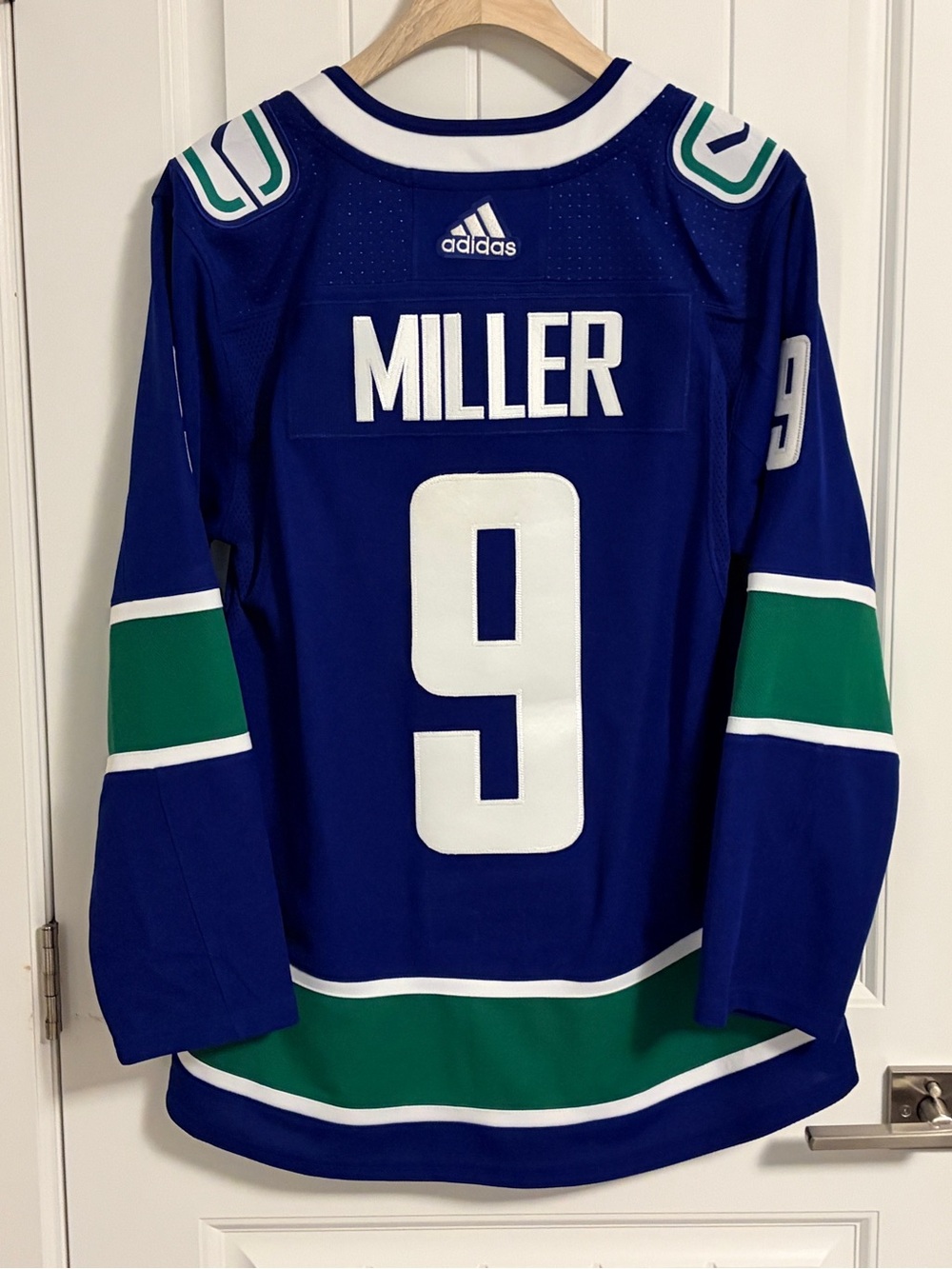 Authentic Adidas Vancouver Canucks J.T. Miller Jersey Size 44 XS
